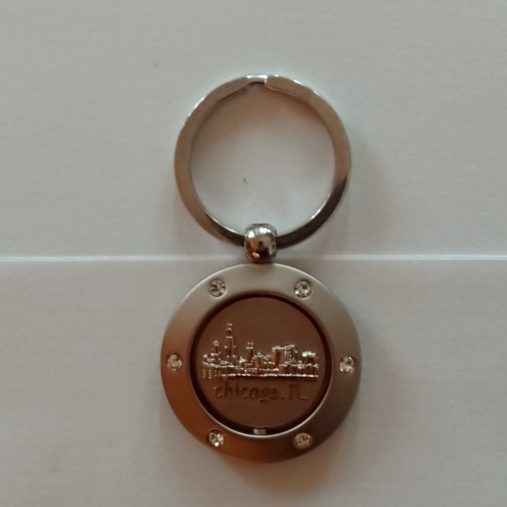 Chicago Skyline Spinner Keychain pewter metal